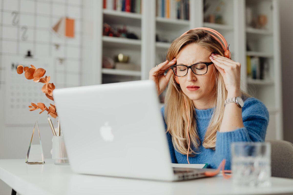 How Blue Light Affects Glaucoma Patients - The Glaucoma Foundation